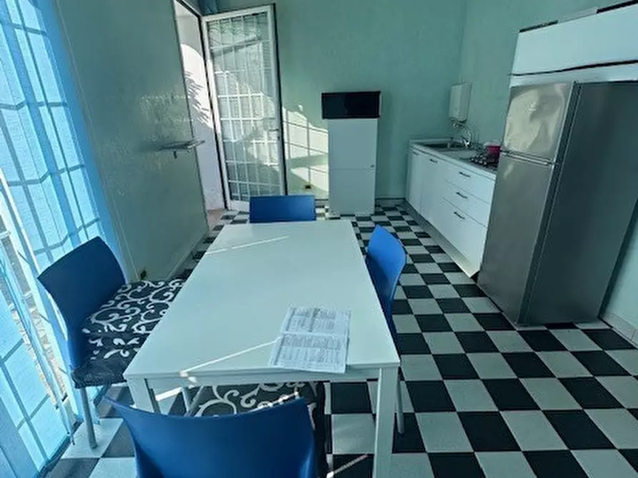 Immagine 1 di Casa indipendente in vendita  a Rovigo