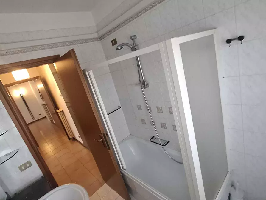 Immagine 6 di Trilocale in vendita  a Rovigo