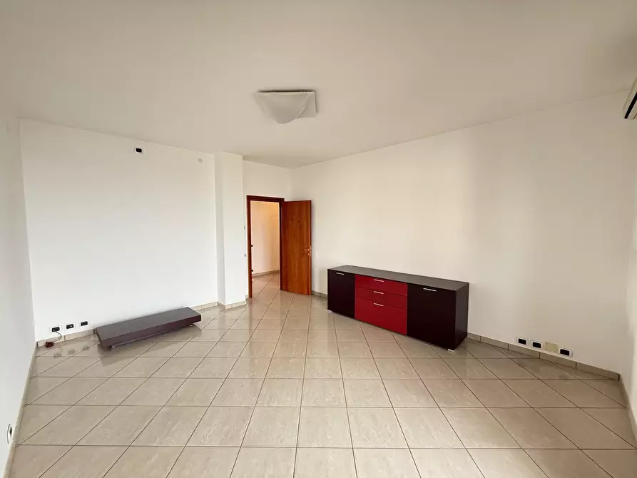 Immagine 3 di Quadrilocale in vendita  a Rovigo