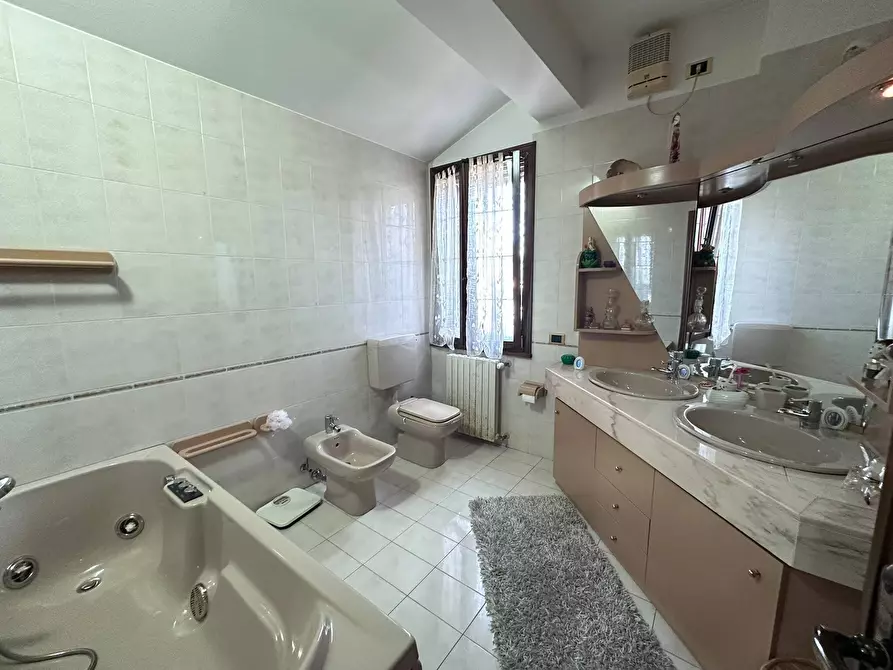 Immagine 17 di Porzione di casa in vendita  in Via San Francesco a Anguillara Veneta