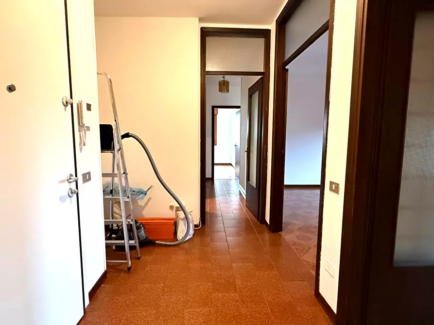 Immagine 6 di Quadrilocale in vendita  a Rovigo