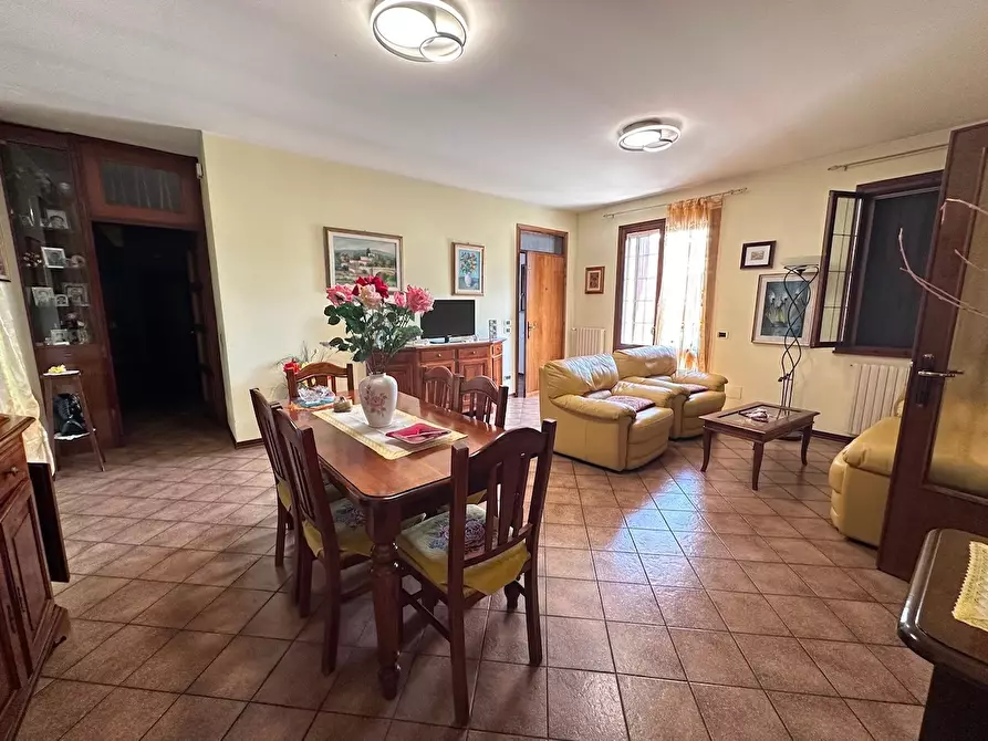 Immagine 2 di Porzione di casa in vendita  in Via San Francesco a Anguillara Veneta