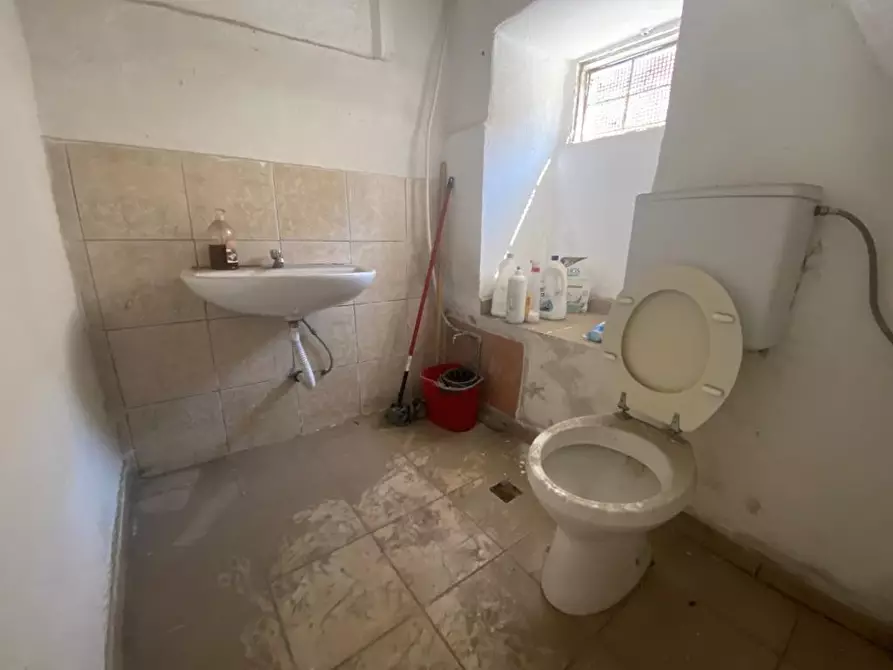 Immagine 5 di Appartamento in vendita  in Corso Umberto I 56 a Casamassima