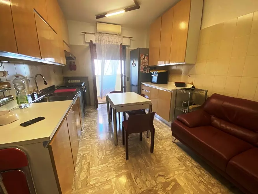 Immagine 4 di Trilocale in vendita  in Via Salvo D'Acquisto 11 a Triggiano