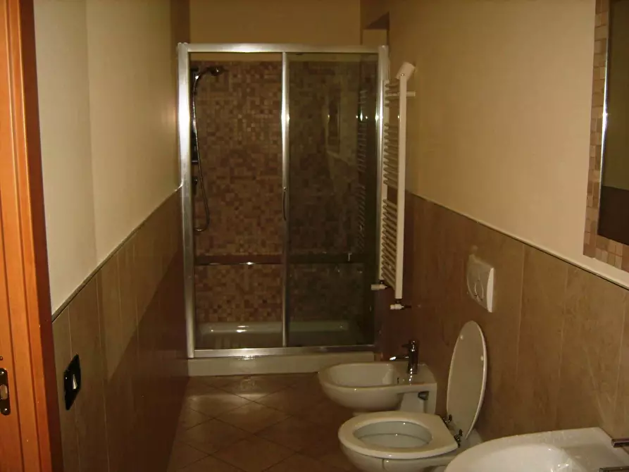 Immagine 10 di Bilocale in vendita  in Via Di Vittorio a Casamassima