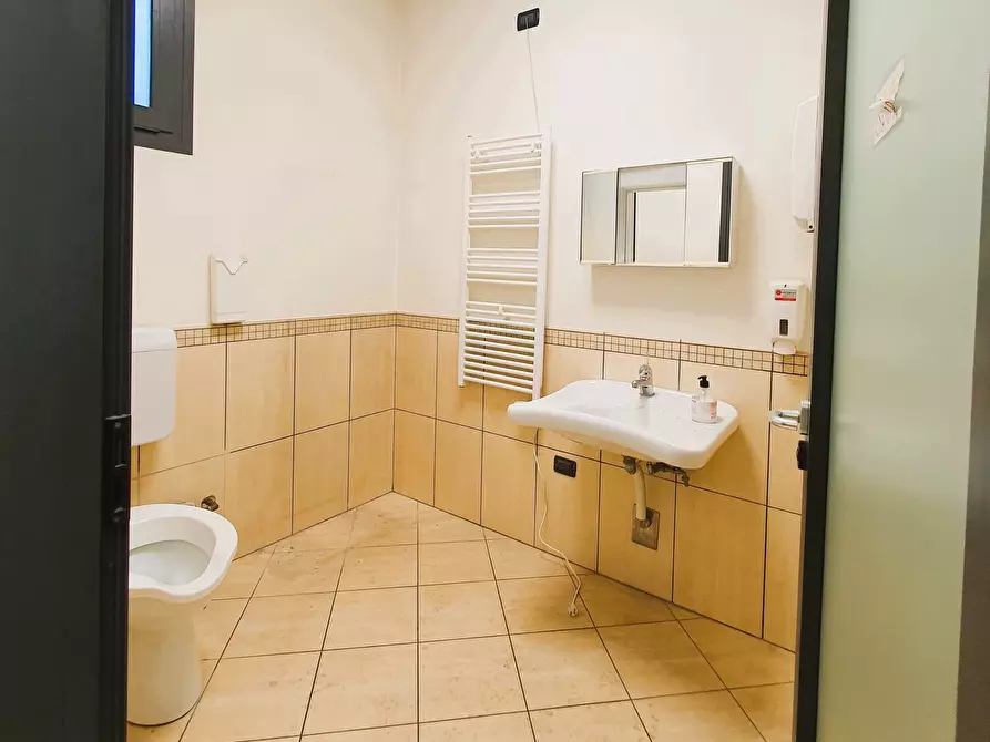 Immagine 7 di Ufficio in affitto  in Via Corsica a Brescia