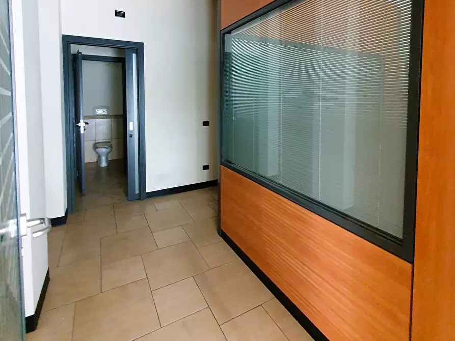Immagine 6 di Ufficio in affitto  in Via Corsica a Brescia