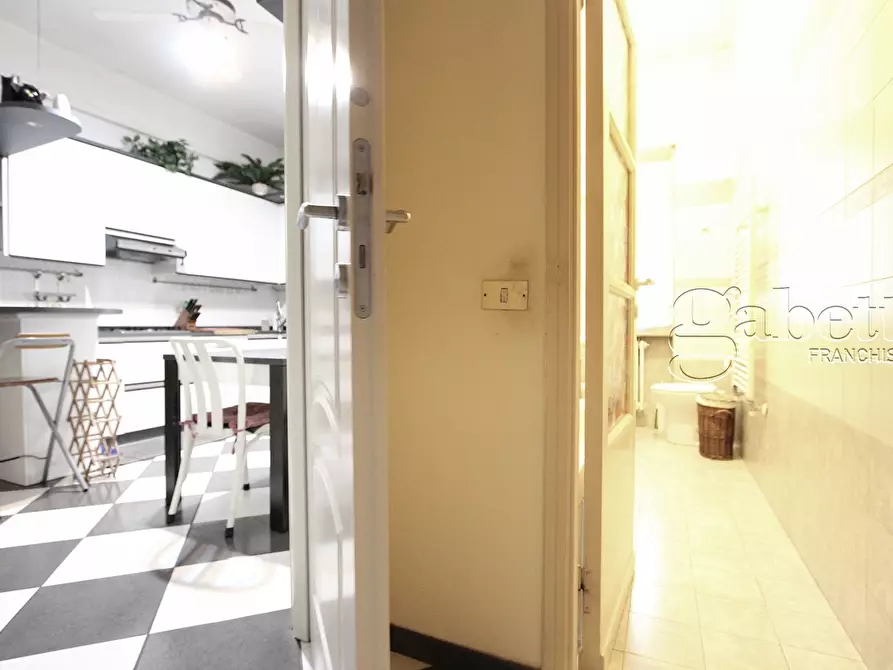 Immagine 17 di Pentalocale in vendita  in Via Cornaggia 20 a Rho