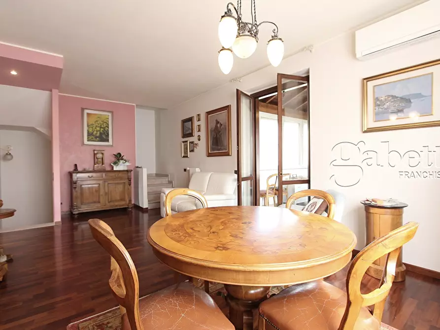 Immagine 18 di Villetta a schiera in vendita  in Via Cesare Battisti a Nerviano