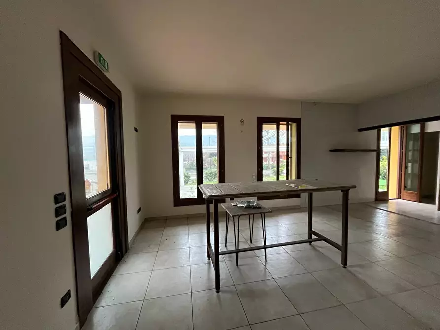 Immagine 11 di Casa indipendente in vendita  in Via Leonardo da Vinci 1 a Novafeltria