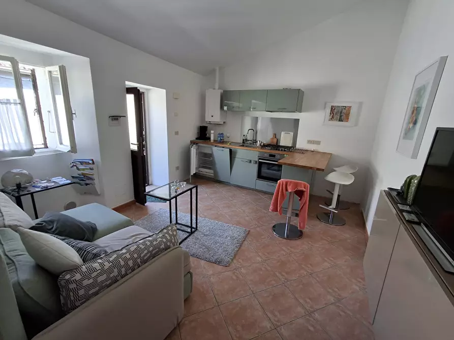 Immagine 7 di Bilocale in vendita  in Via Giacomo Leopardi 10 a Novafeltria