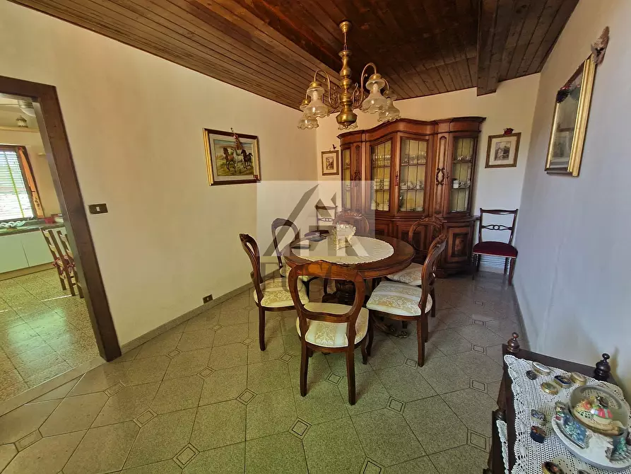 Immagine 4 di Pentalocale in vendita  in Via Sant'Andrea a Lucca