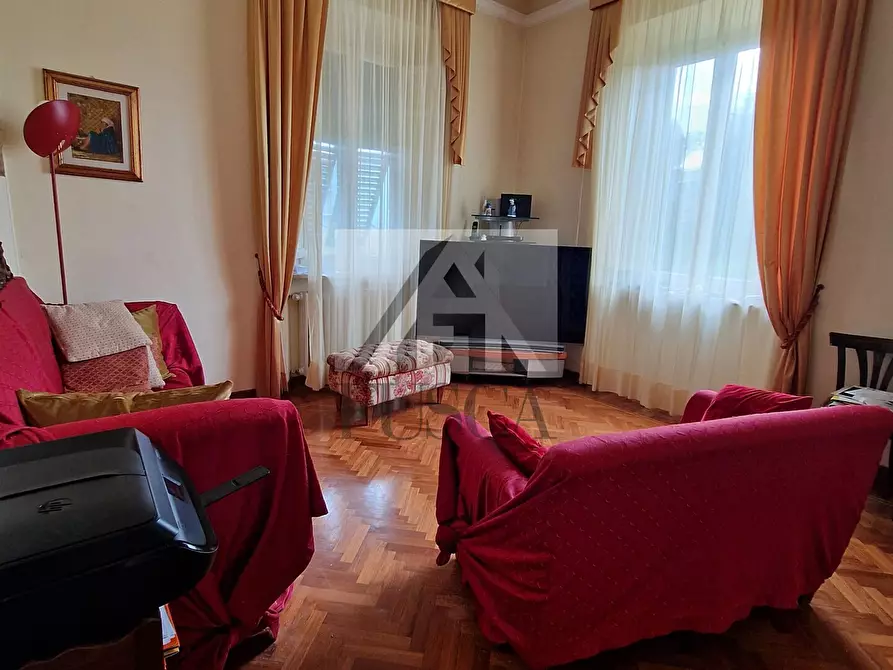 Immagine 20 di Villa in vendita  in Via Enrico Pea a Lucca