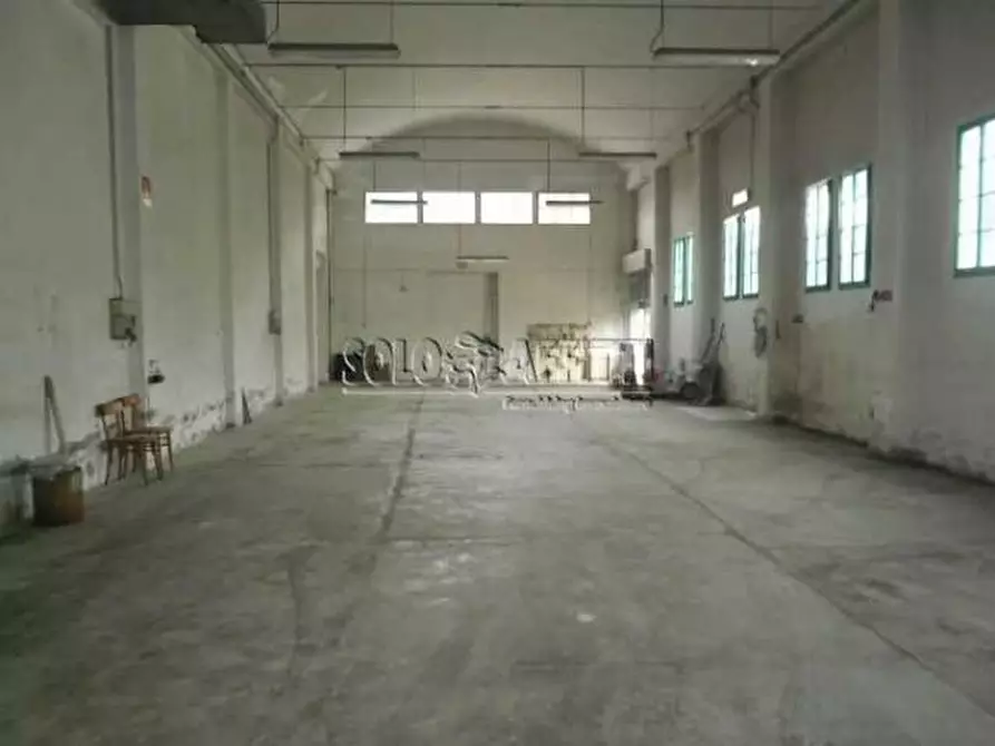 Immagine 8 di Attività artigianale in vendita  in Via Stradone di Camigliano a Capannori