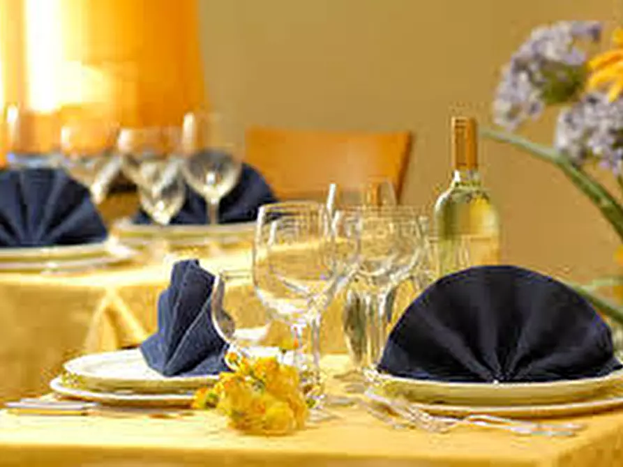 Immagine 5 di Bar / Ristorante in affitto  in Piazza Sant'Alessandro 1 a Lucca