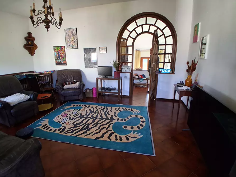 Immagine 10 di Casa bifamiliare in vendita  in Via dei Pellegrini a Lucca