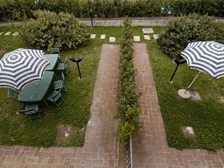 Immagine 22 di Rustico / casale in vendita  in Via dei Pieroni a Capannori