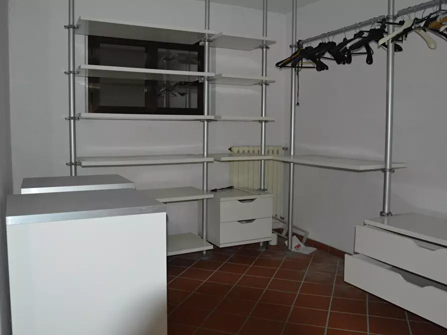 Immagine 46 di Villa in vendita  in Via della Chiesa XXIV a Lucca