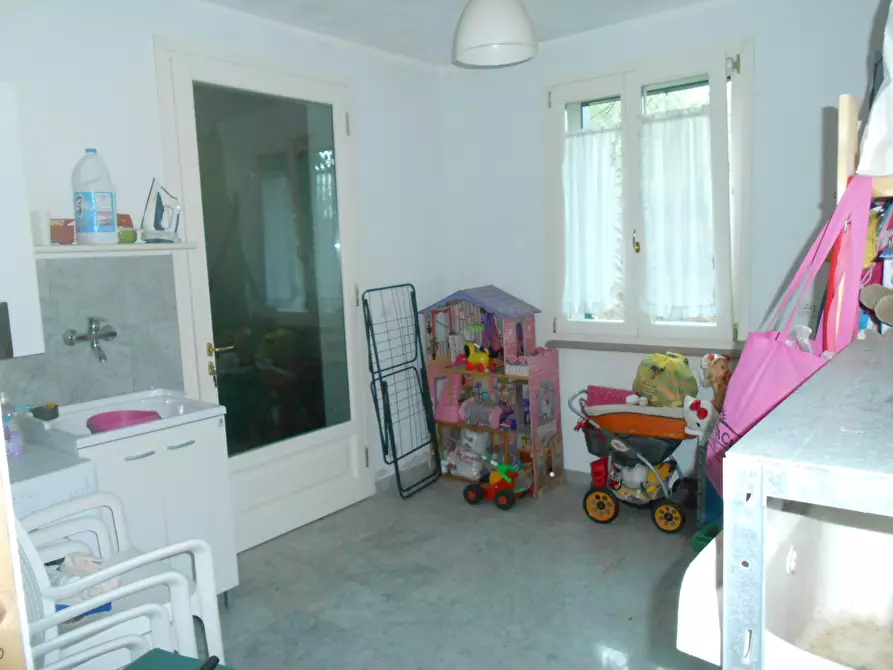 Immagine 48 di Villa in vendita  in Via Francesco Ferraris a Lucca