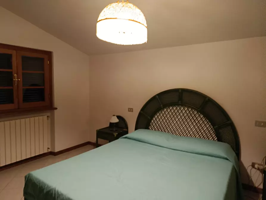 Immagine 15 di Villa in vendita  a Massarosa