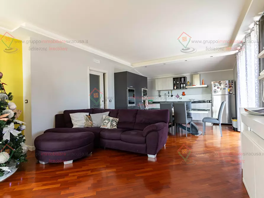 Immagine 40 di Casa indipendente in vendita  a Siracusa