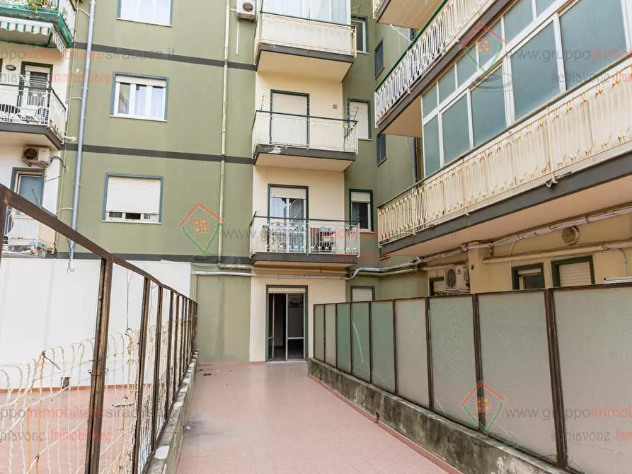 Immagine 23 di Pentalocale in vendita  a Siracusa