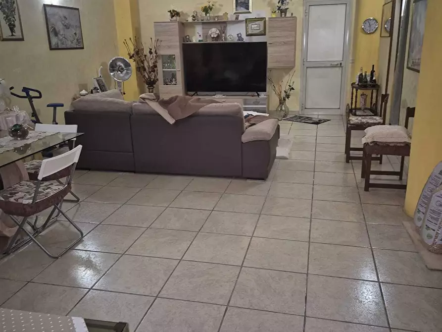 Immagine 26 di Casa trifamiliare in vendita  a Canicattini Bagni