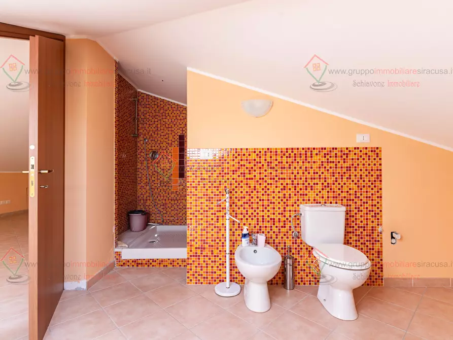 Immagine 24 di Quadrilocale in vendita  a Siracusa