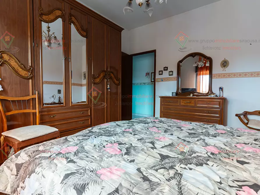 Immagine 18 di Quadrilocale in vendita  a Siracusa