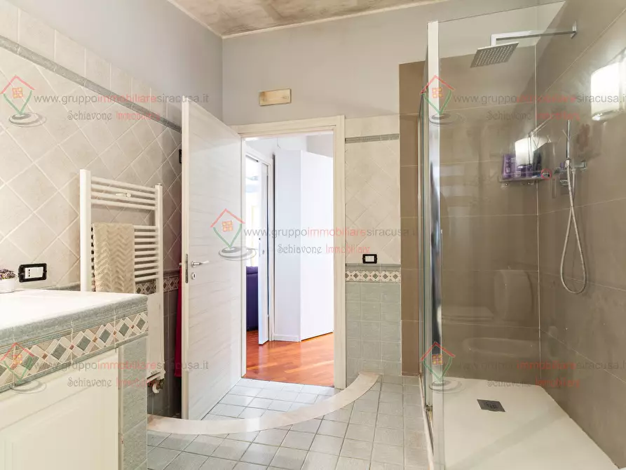 Immagine 45 di Casa indipendente in vendita  a Siracusa