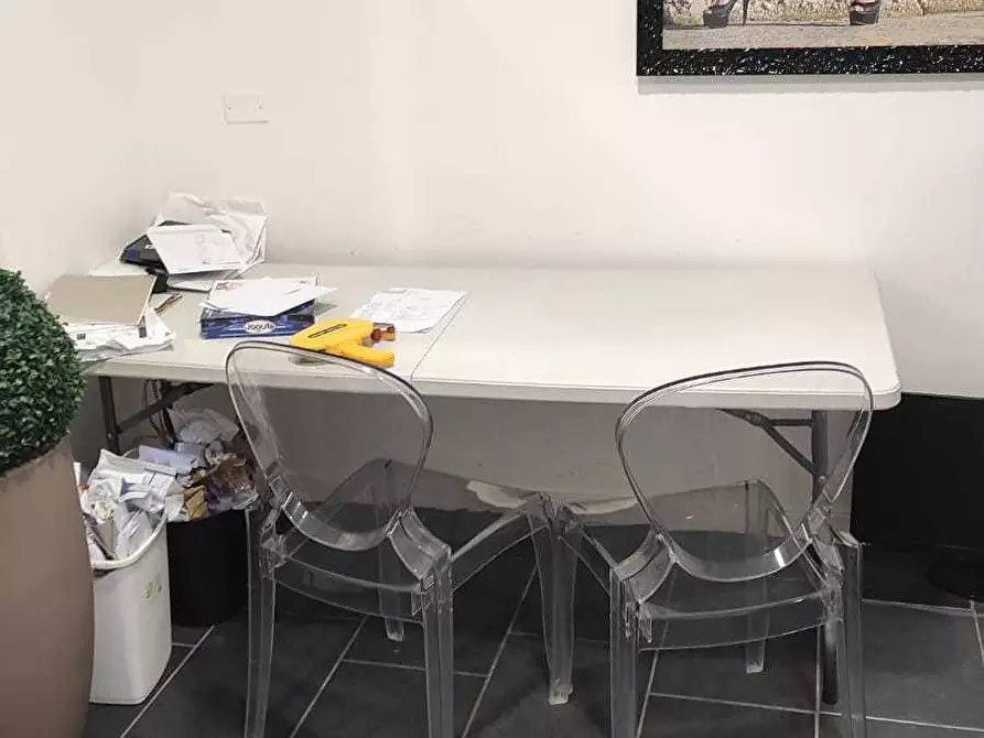 Immagine 6 di Locale commerciale in affitto  a Siracusa