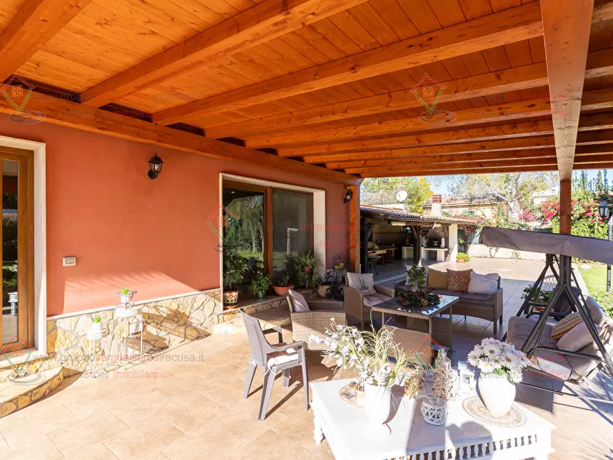 Immagine 67 di Casa indipendente in vendita  a Siracusa