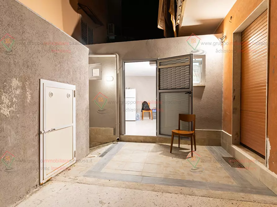 Immagine 11 di Bilocale in vendita  a Siracusa
