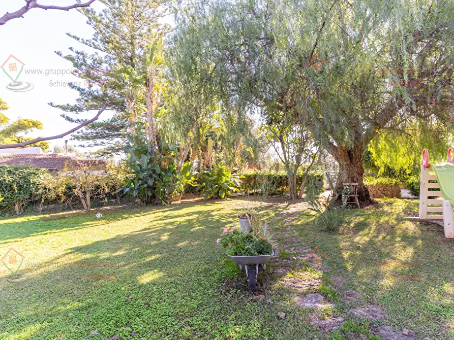 Immagine 23 di Casa indipendente in vendita  a Siracusa