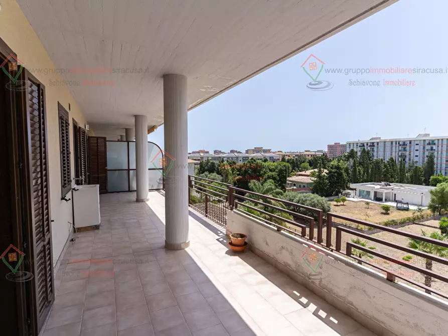 Immagine 39 di Quadrilocale in vendita  a Siracusa