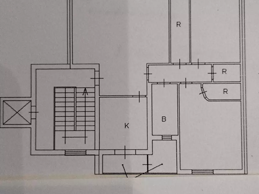 Immagine 27 di Quadrilocale in vendita  a Siracusa