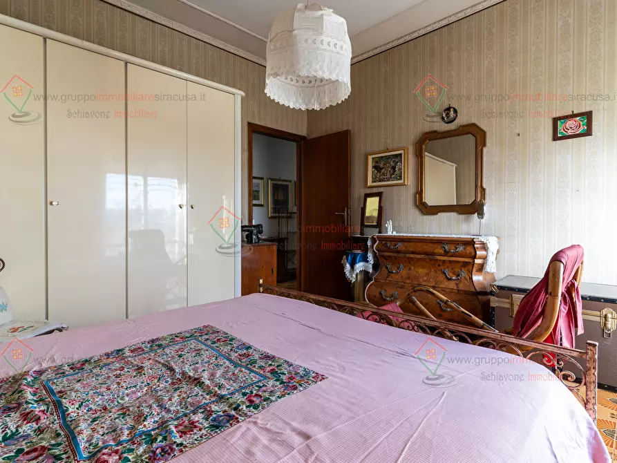 Immagine 17 di Pentalocale in vendita  a Siracusa