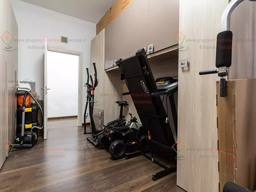 Immagine 13 di Pentalocale in vendita  a Siracusa