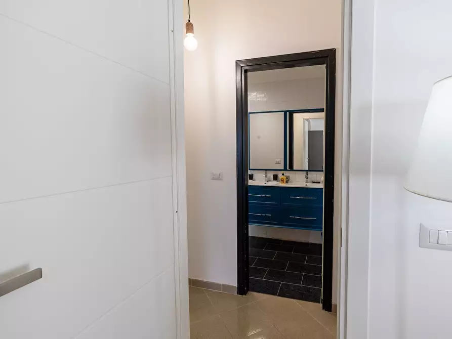 Immagine 31 di Villa in vendita  a Siracusa