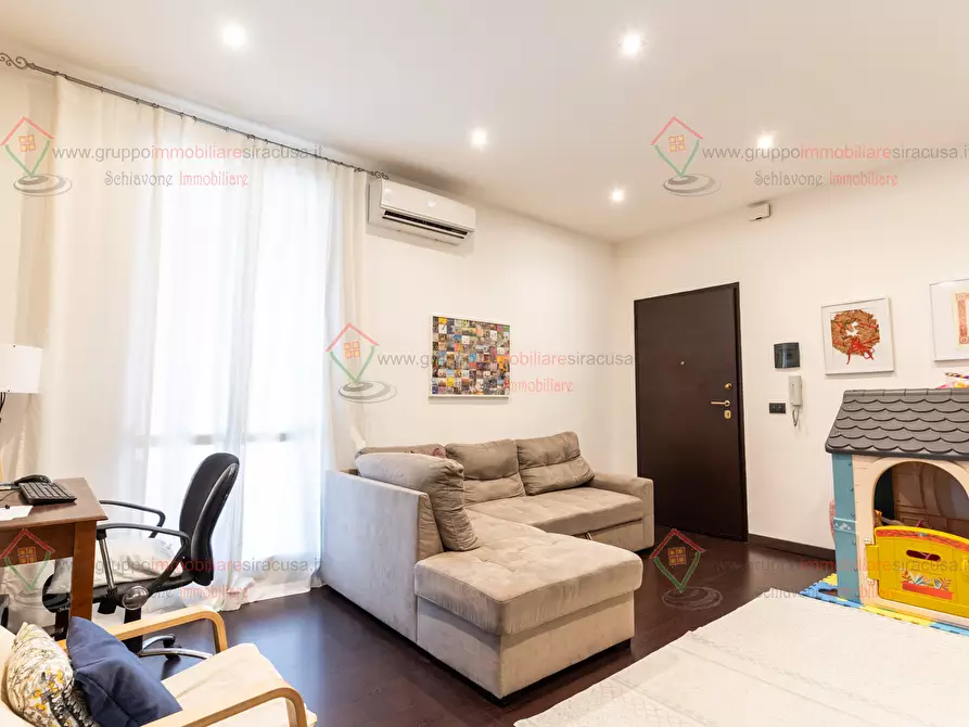 Immagine 5 di Trilocale in vendita  a Siracusa