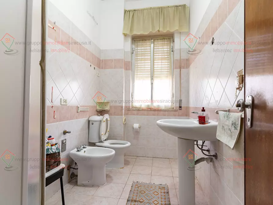 Immagine 14 di Pentalocale in vendita  a Siracusa