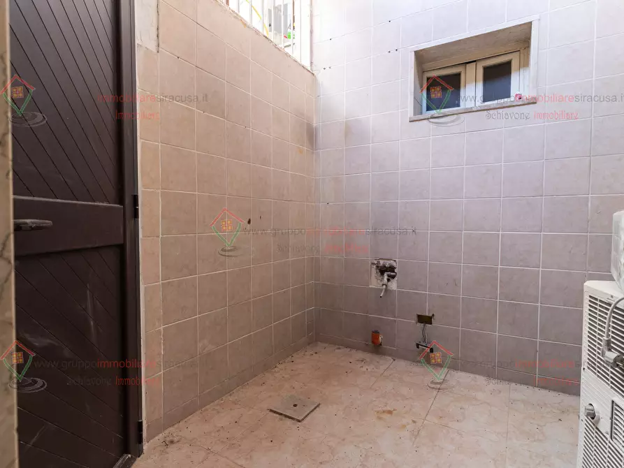 Immagine 16 di Casa indipendente in vendita  a Siracusa