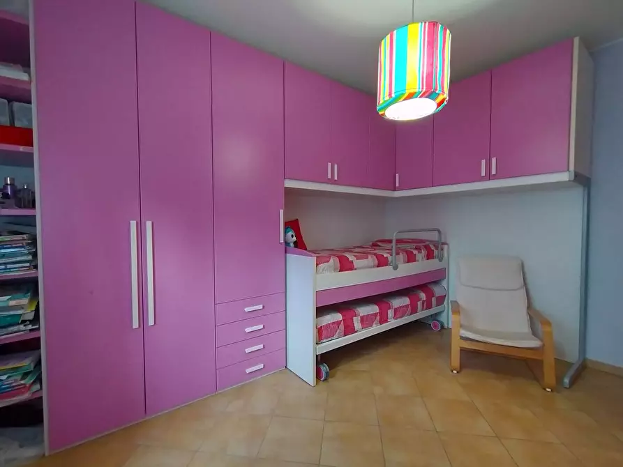 Immagine 15 di Quadrilocale in vendita  a Siracusa