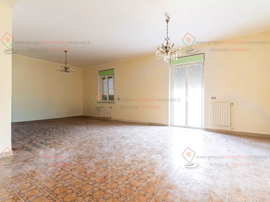 Immagine 4 di Appartamento in vendita  a Siracusa