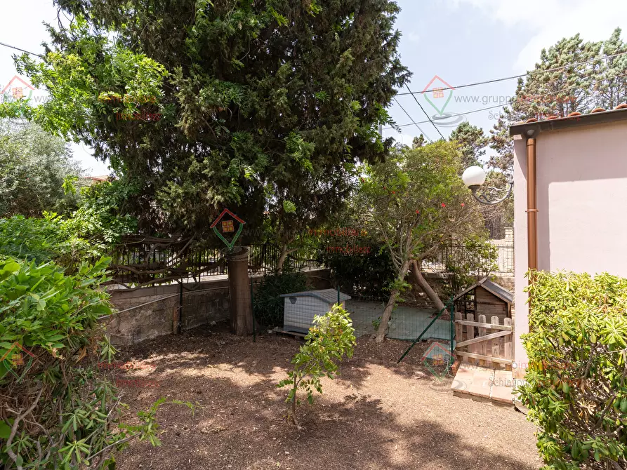 Immagine 35 di Villa in vendita  a Siracusa