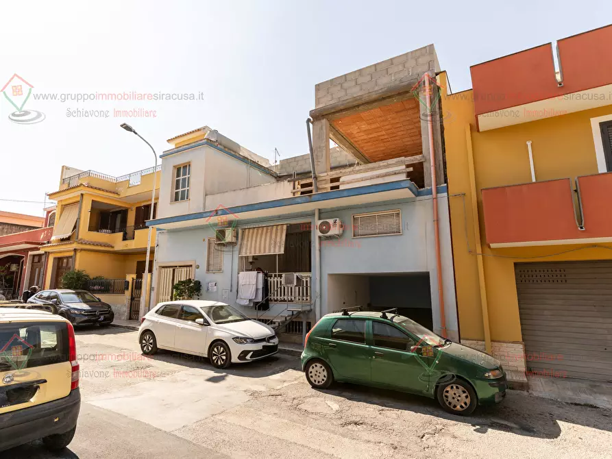 Immagine 39 di Casa indipendente in vendita  a Siracusa
