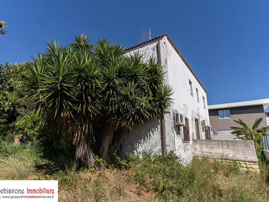Immagine 32 di Villa in vendita  a Siracusa
