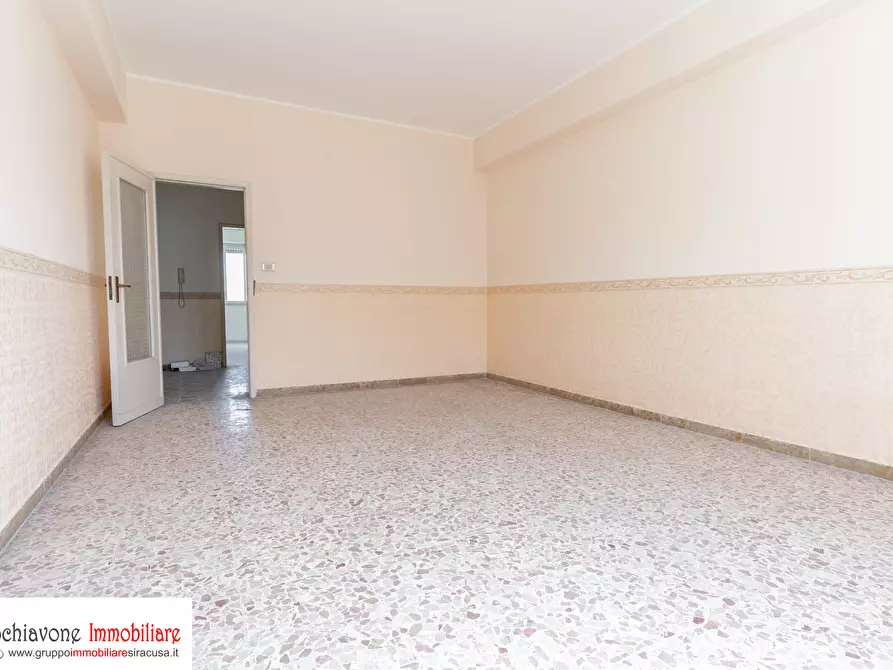 Immagine 21 di Quadrilocale in vendita  a Siracusa