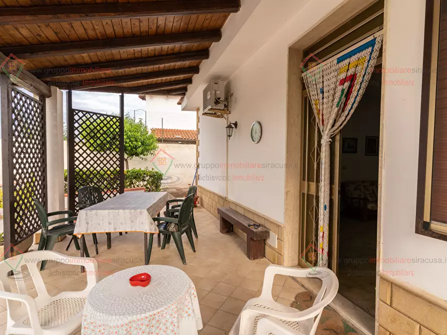 Immagine 19 di Casa indipendente in vendita  a Siracusa