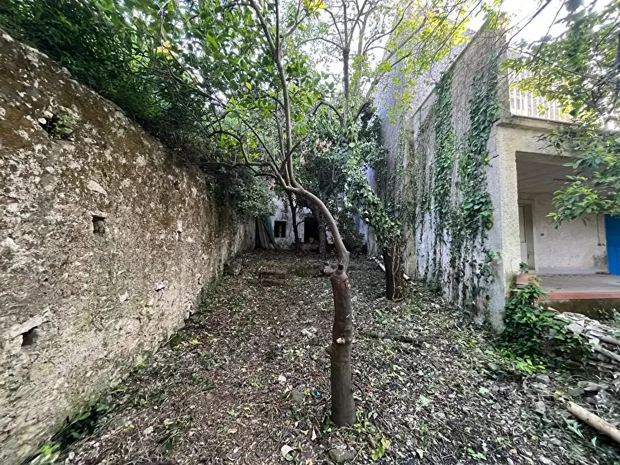 Immagine 29 di Villa in vendita  a Canicattini Bagni